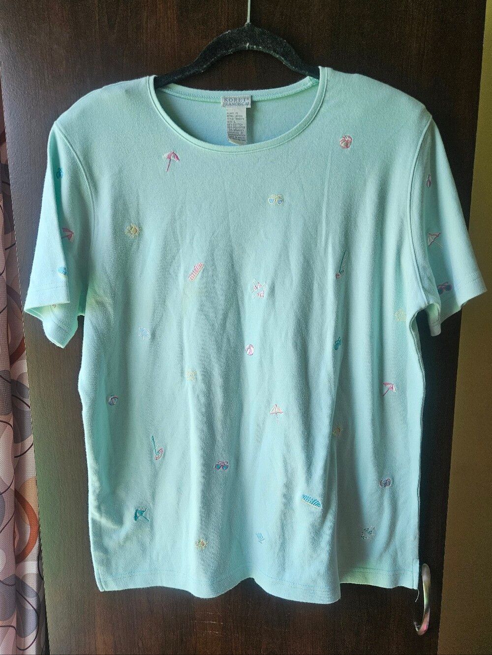 Vintage Koret Francisca Light Aqua Embroidered Tee With Beach Design Size Large